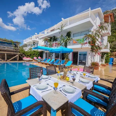 Fusya * Kalkan